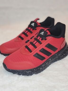 Adidas Kids' Red and Black CloudFoam Running Shoes. Size 1